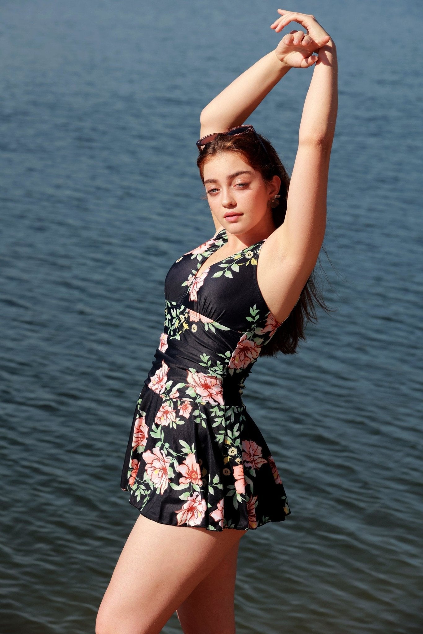Black Peony V-neck Swim One-Piece - POSESHE