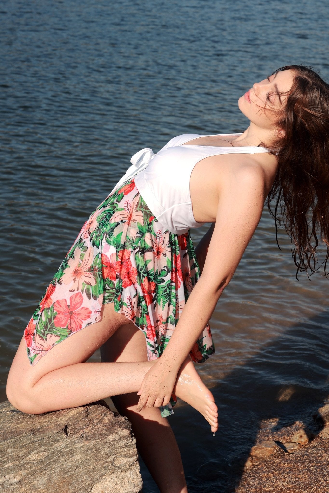 Shiroi Koibito Swimsuit with Swim Brief - POSESHE